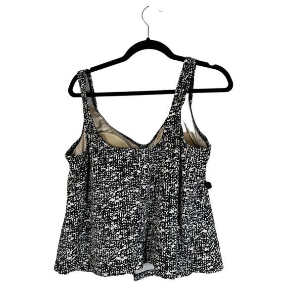 Maxine Black White Pattern Belted Tankini Bikini Top Size 20w - NO BOTTOMS - Picture 2 of 5